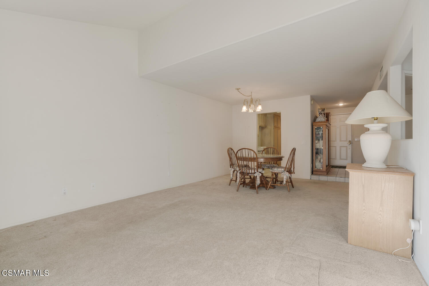 6016 Rothko Lane Simi Valley, CA 93063 - Photo 9 of 21 6016 Rothko 16