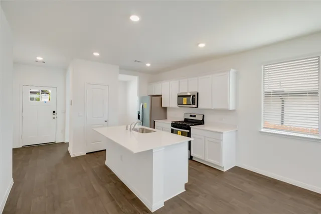 $291,960 | 203 Balmorhea Street, Kyle, TX 78640