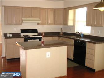 37 Rockingham Drive Marlton, NJ 08053 - Photo 8 of 12 Kitchen