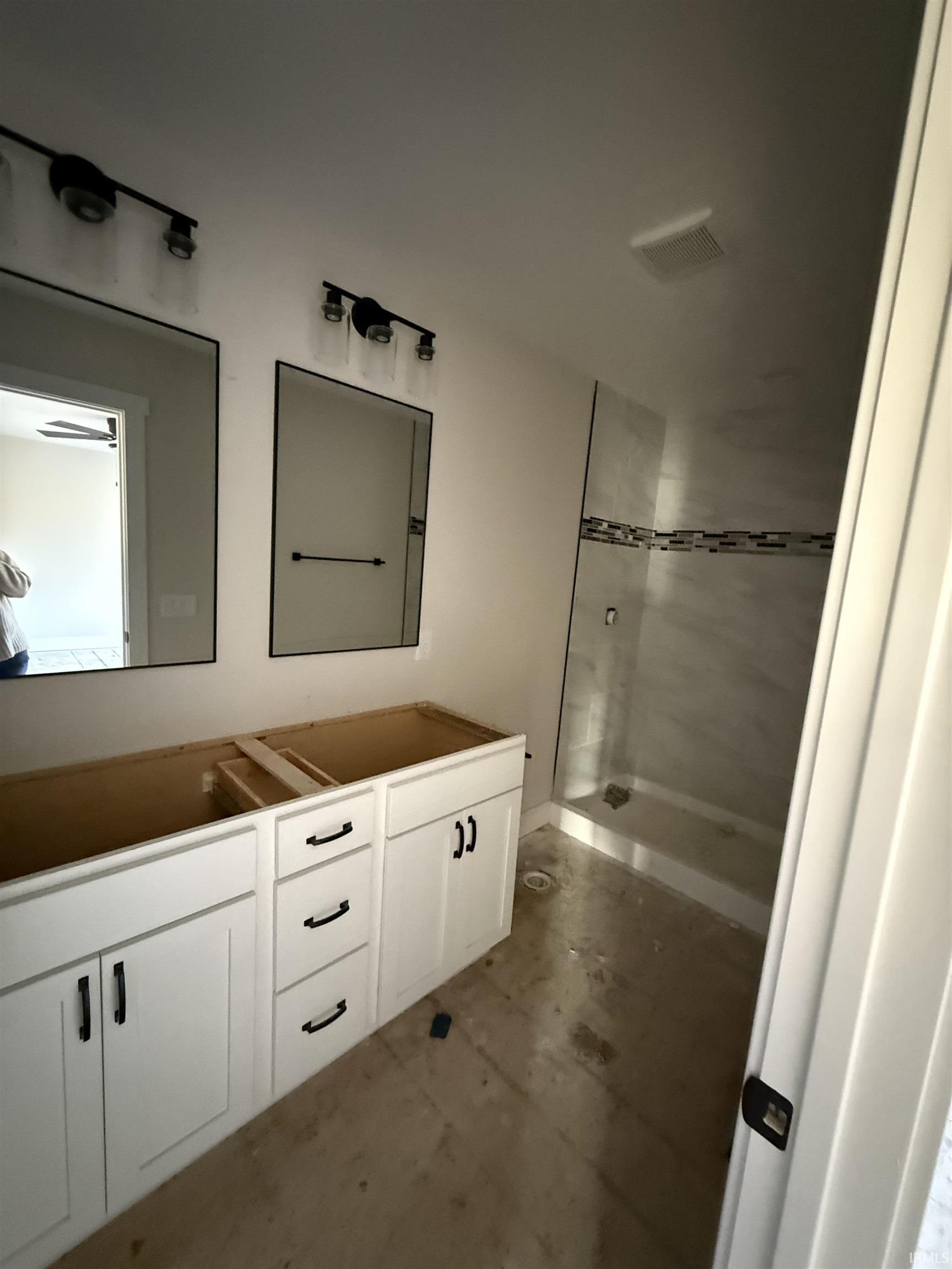 1604 South Layton Station Road Veedersburg, IN 47987 - Photo 14 of 17