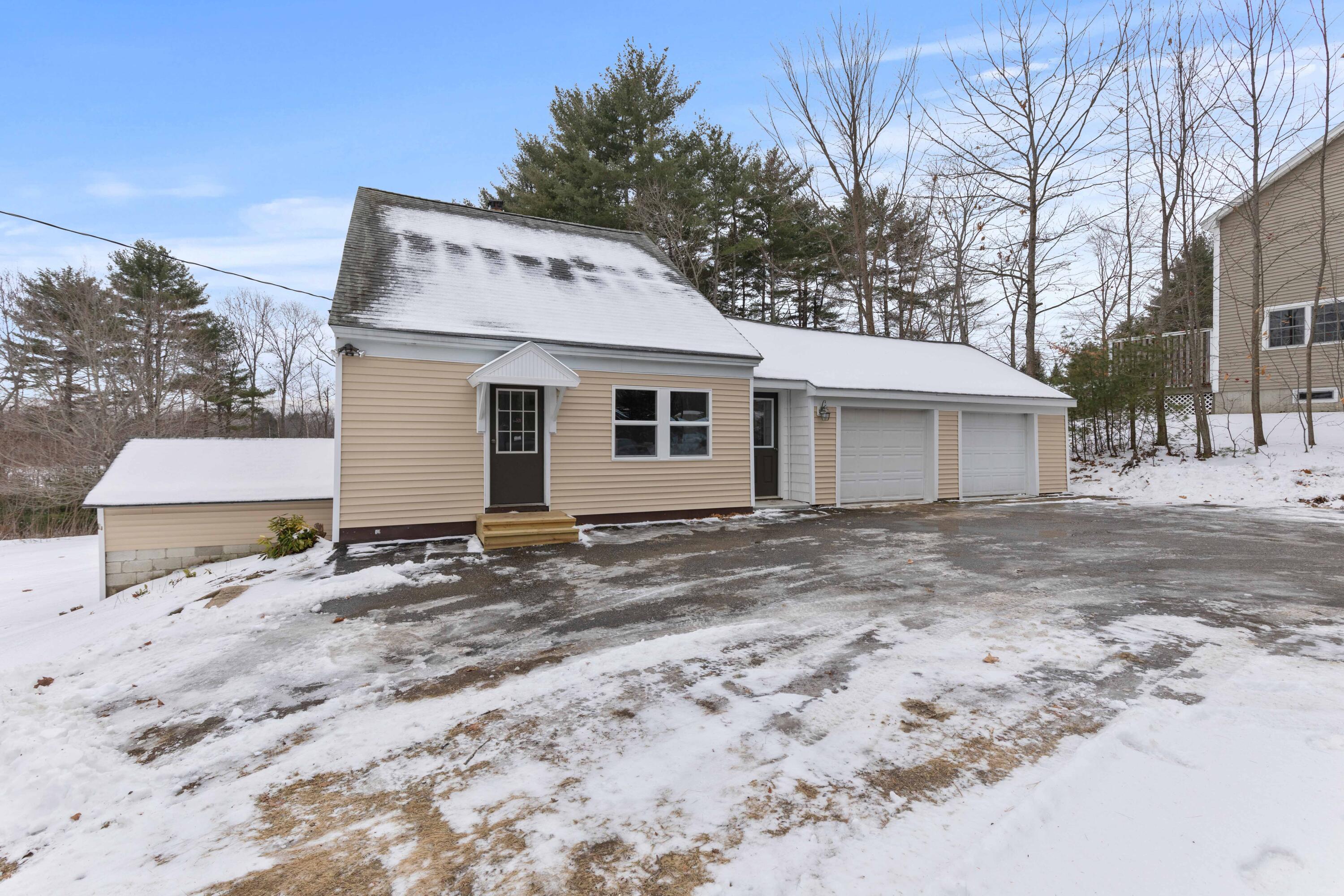 77 Middle Road Sabattus, ME 04280 - Photo 3 of 37 77 Middle Road Sabbatus_003