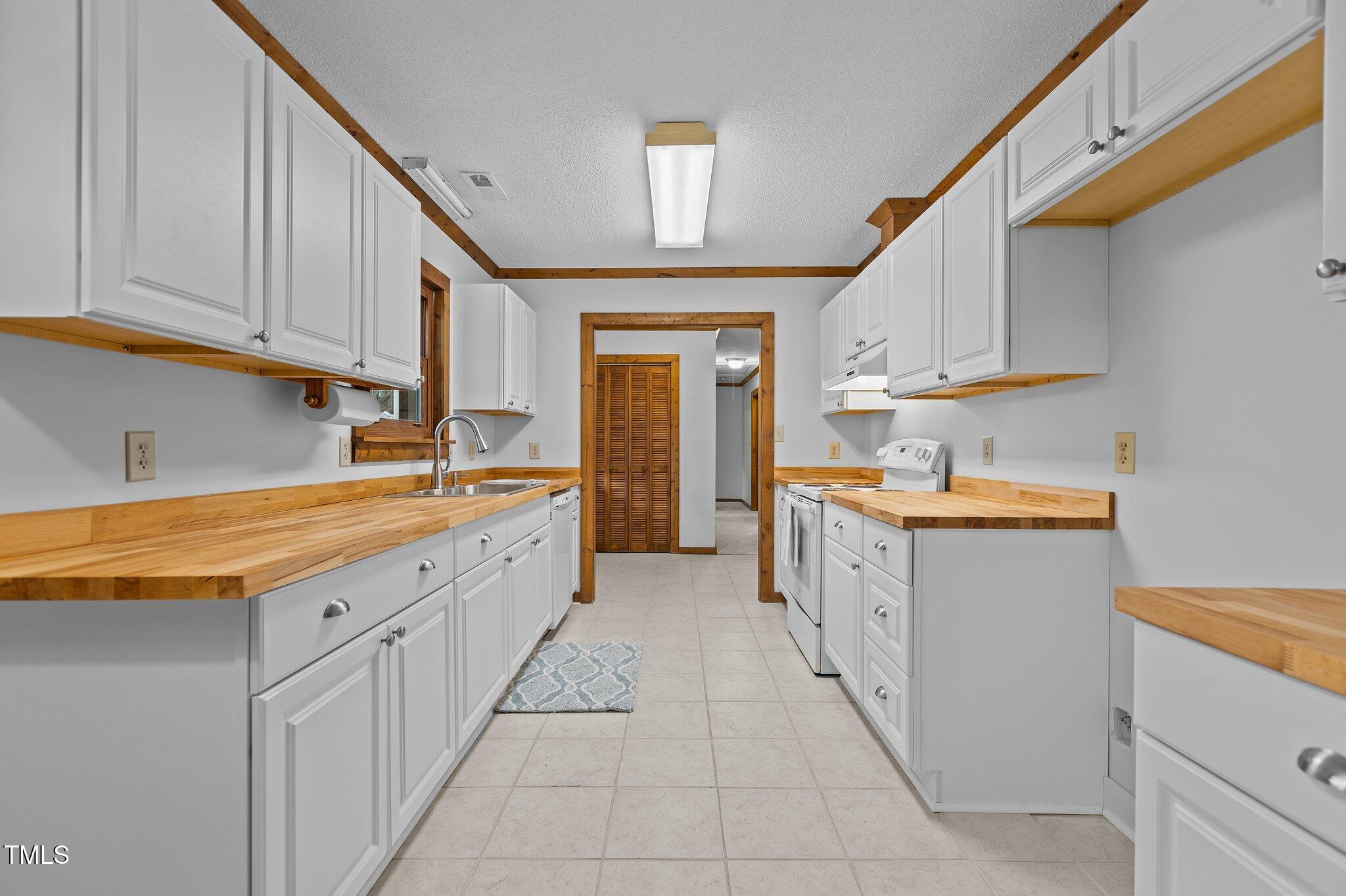 428 Seasons Drive Raleigh, NC 27614 - Photo 18 of 57 18