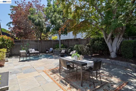 $998,000 | 135 Avington Road, Alameda, CA 94502