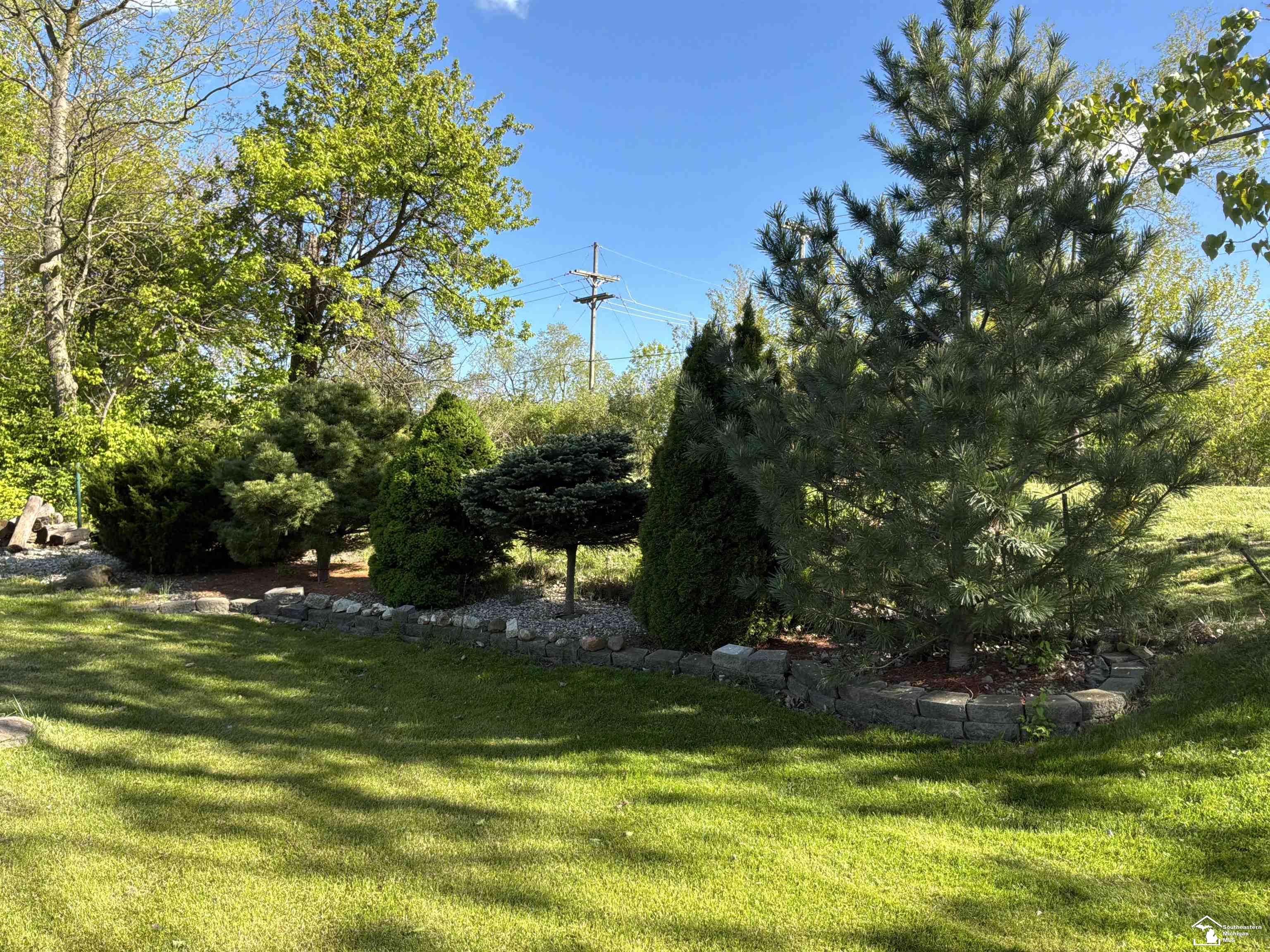 2139 Sandy Creek Road Monroe, MI 48162 - Photo 9 of 25