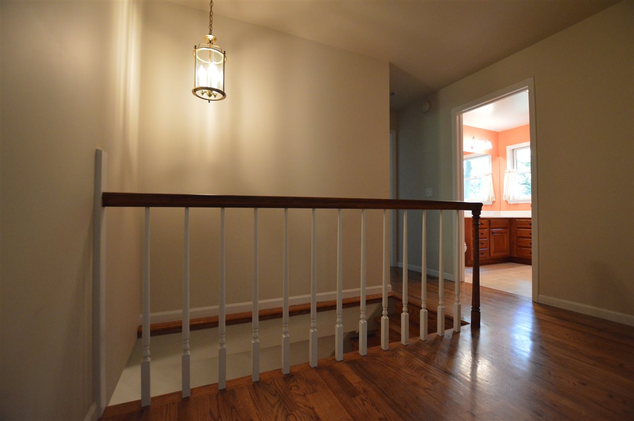 718 Bloomfield Road Traverse City, MI 49686 - Photo 50 of 82 1851260-49.JPG