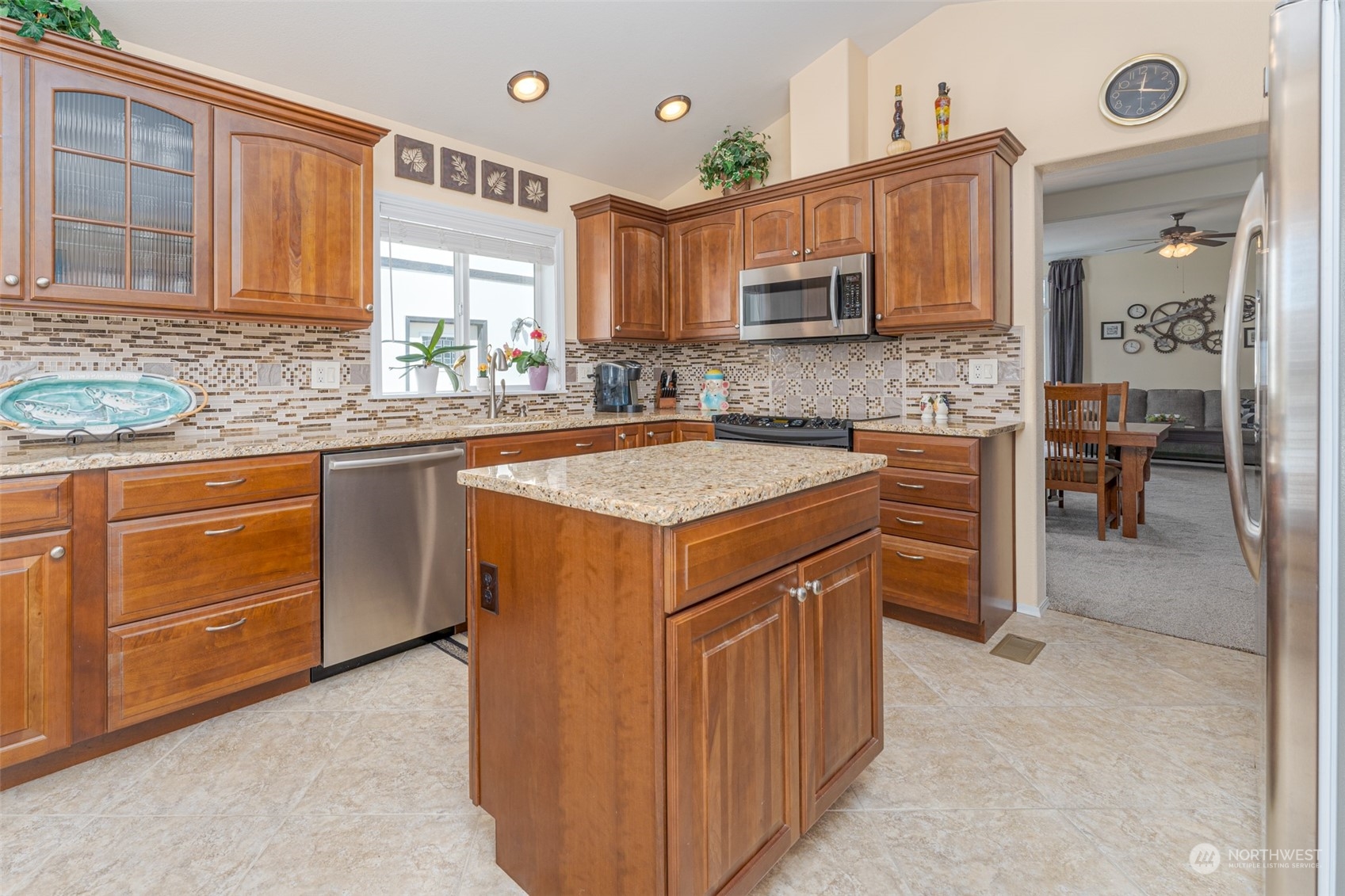 9054 Crescent Bar Road Northwest, Unit 20 Quincy, WA 98848 - Photo 10 of 27 Gallery Image 10