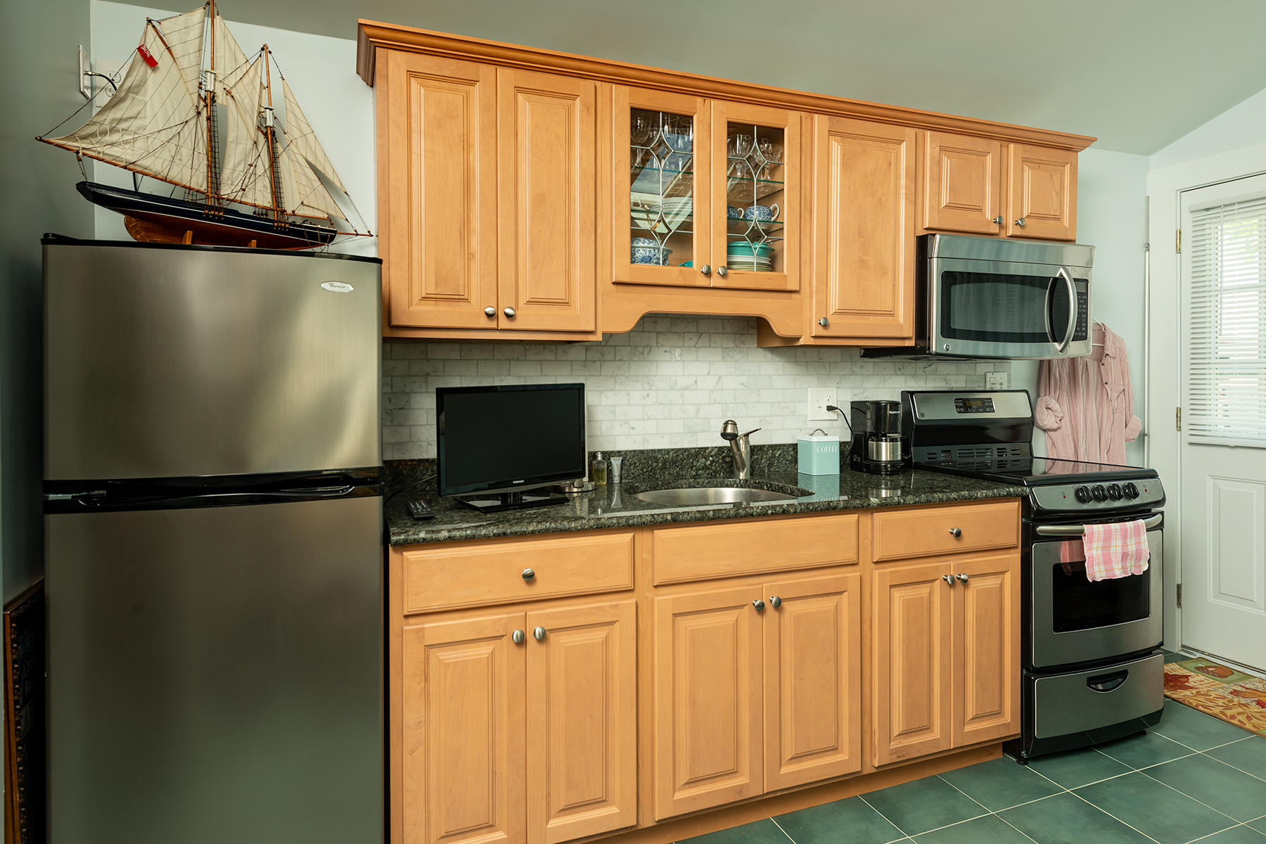 333 Long Sands Road, Unit C12 York, ME 03909 - Photo 6 of 20 5