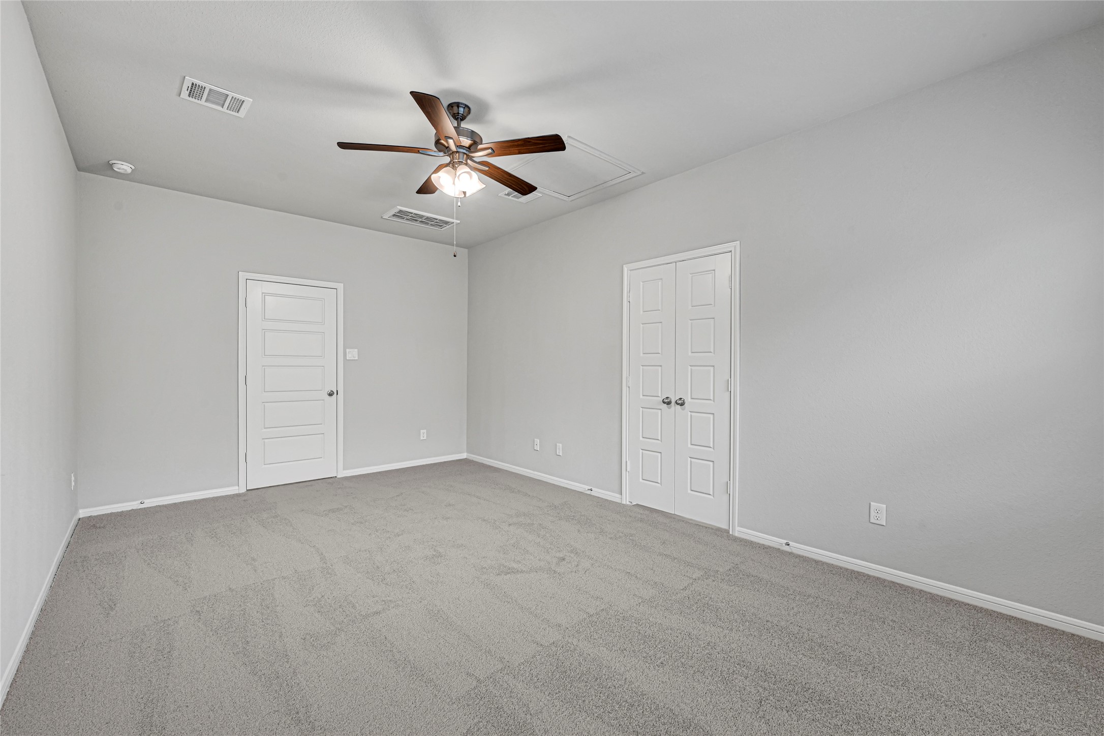 2106 Spring Hollow Drive Baytown, TX 77521 - Photo 15 of 31