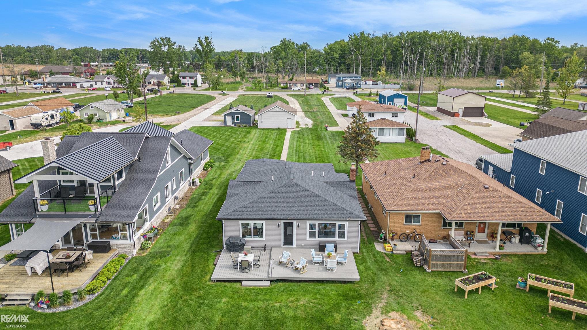 5227 Pointe Tremble Road Algonac, MI 48001 - Photo 40 of 51