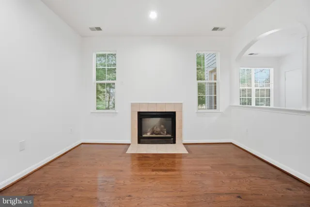 $230,000 | 34 Hawk Rise Lane, Unit 103, Owings Mills, MD 21117