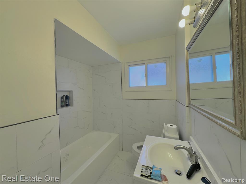 29916 Brooklane Street Inkster, MI 48141 - Photo 6 of 14