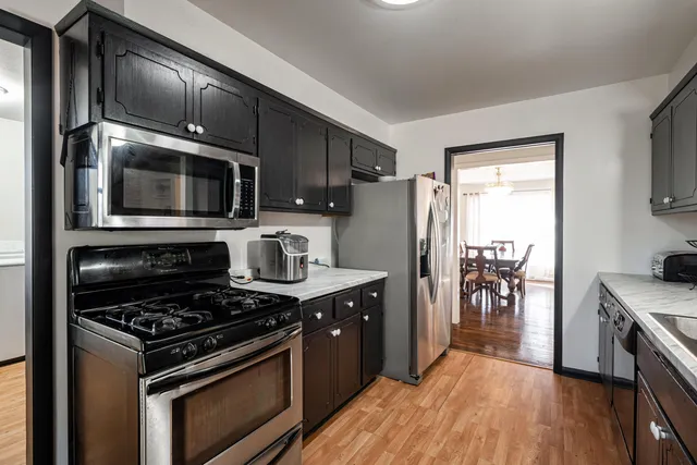 $499,900 | 2434 South 118th Street, West Allis, WI 53227