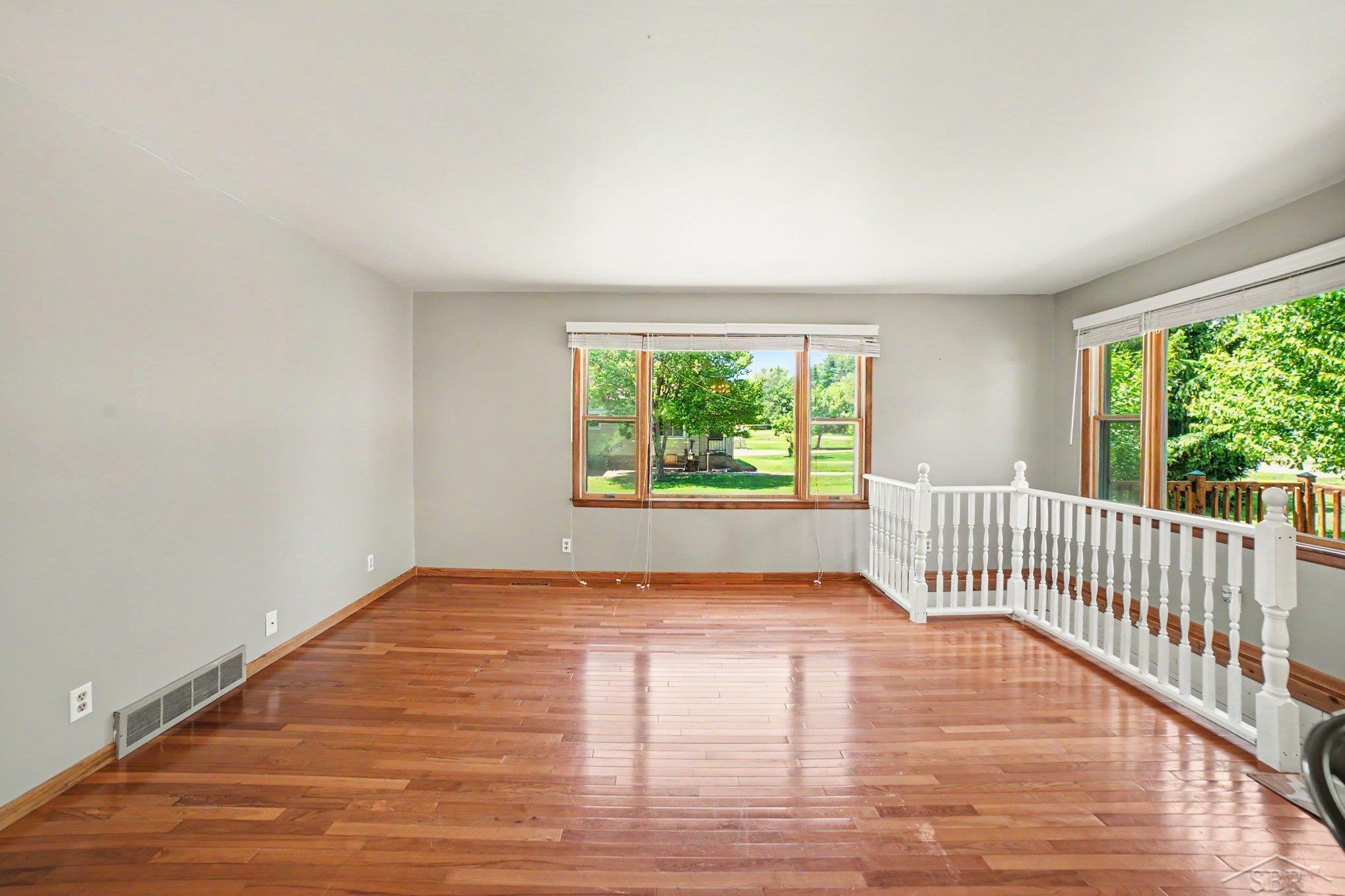 2792 East Miller Road Midland, MI 48640 - Photo 5 of 30