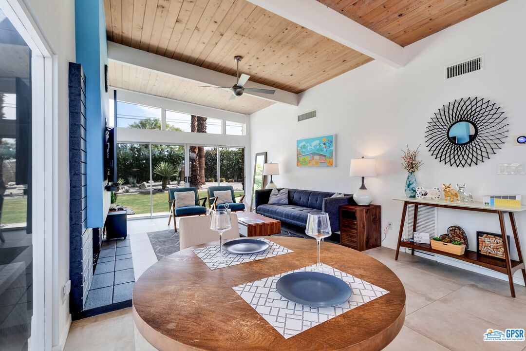 806 East Racquet Club Road Palm Springs, CA 92262 - Photo 18 of 49 Gallery Image 18