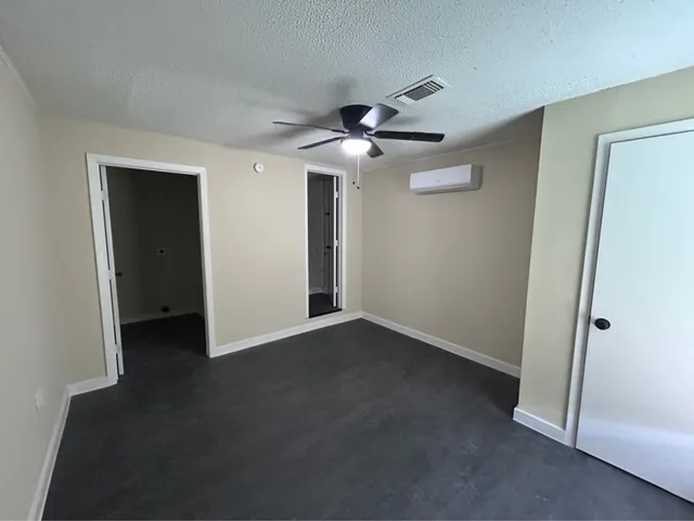 $1,999 | 7918 Woodlyn Road, Houston, TX 77028