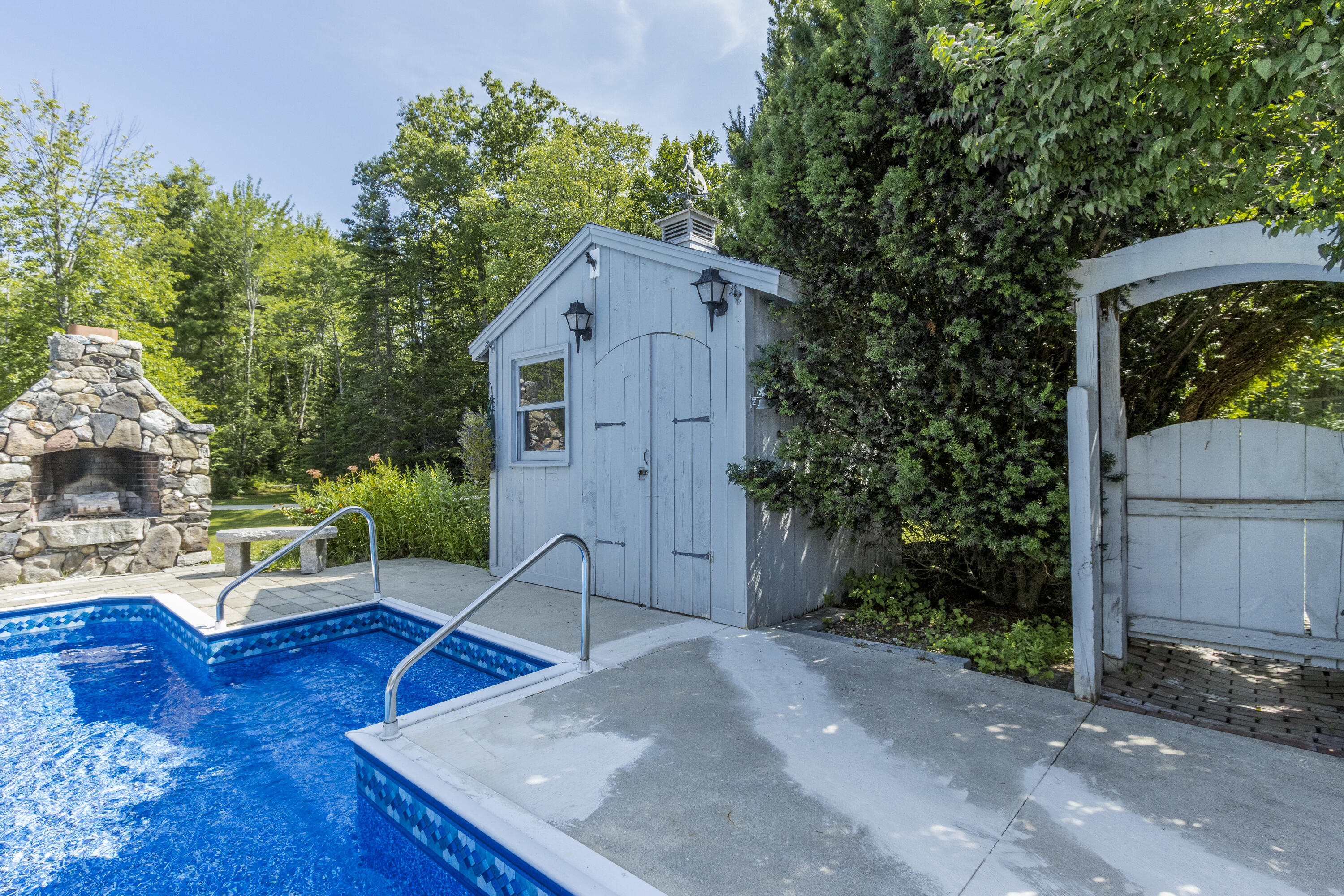 33 Rabbit Road Durham, ME 04222 - Photo 19 of 68 Pool Shead