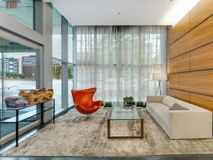 $375,000 | 659 West Randolph Street, Unit 413, Chicago, IL 60661