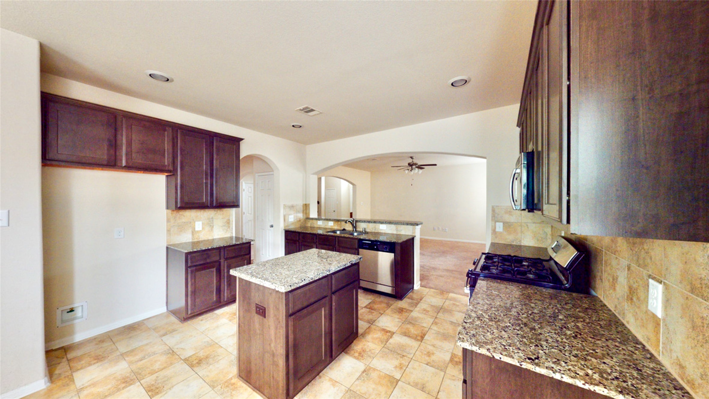 6351 Wilshire Ridge Houston, TX 77040 - Photo 3 of 10