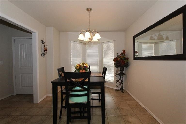9312 Rochester Avenue Lubbock, TX 79424 - Photo 8 of 10 Dining Room