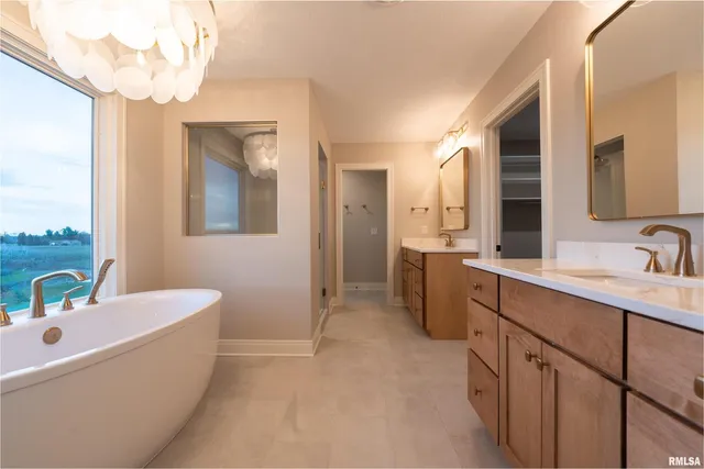 $1,249,000 | 6830 Wilderness Street, Bettendorf, IA 52722