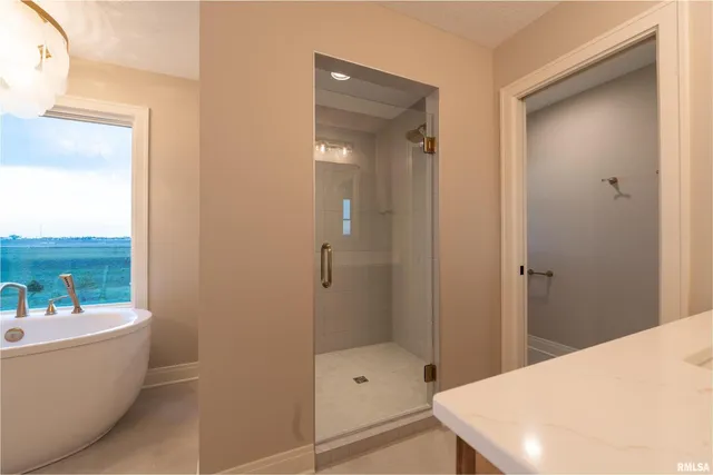 $1,249,000 | 6830 Wilderness Street, Bettendorf, IA 52722