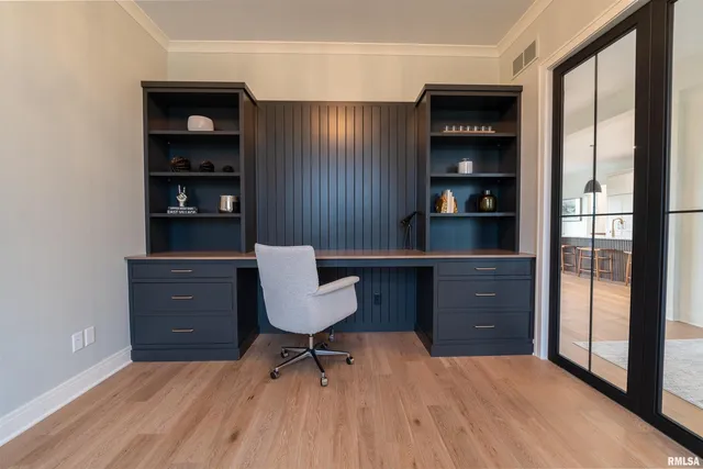 $1,249,000 | 6830 Wilderness Street, Bettendorf, IA 52722