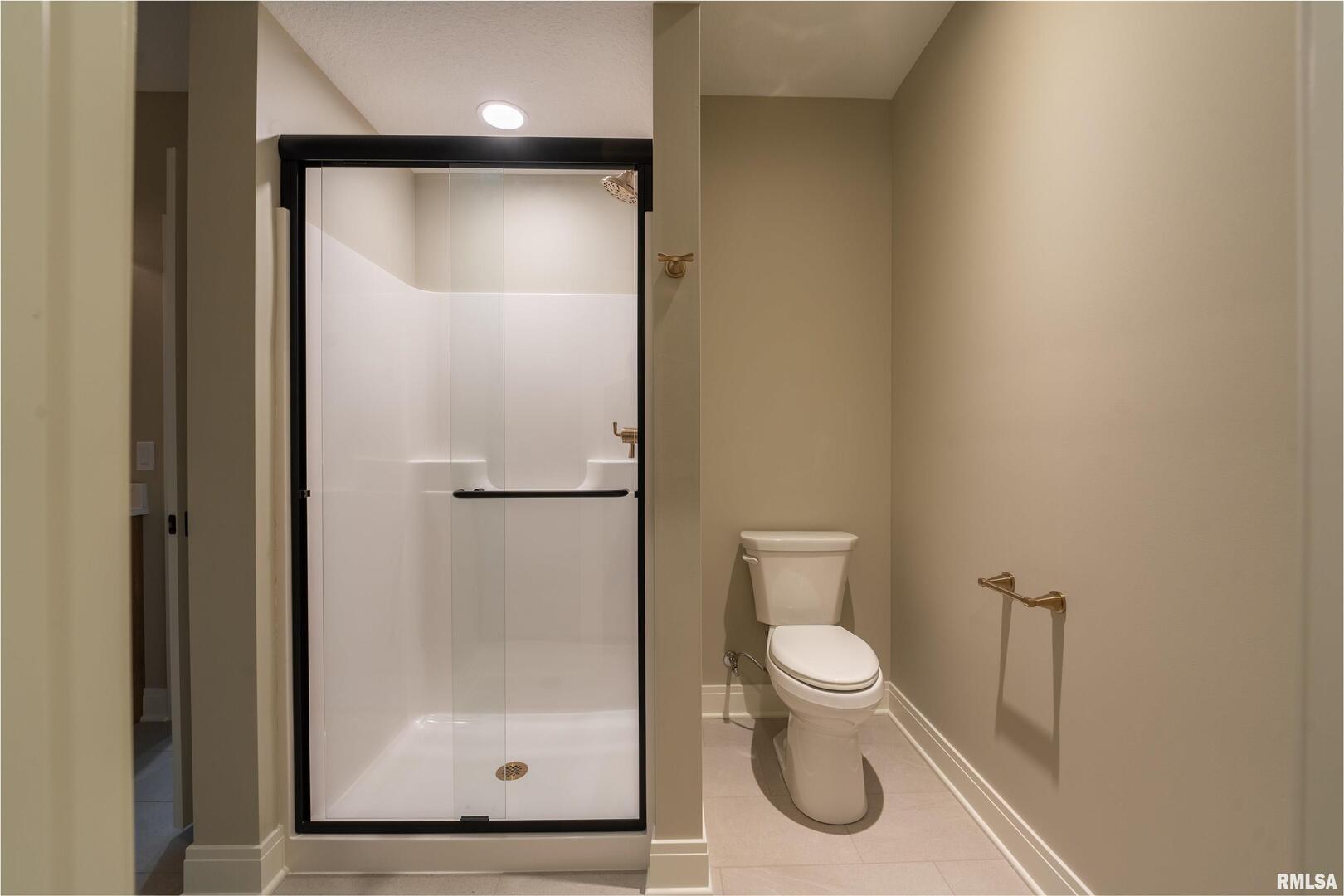 6830 Wilderness Pointe Bettendorf, IA 52722 - Photo 46 of 46