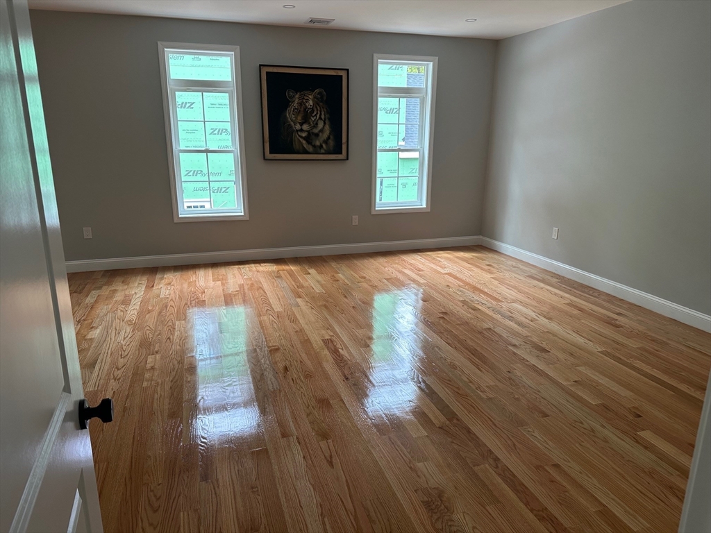 44 Grandview Road Reading, MA 01867 - Photo 3 of 26