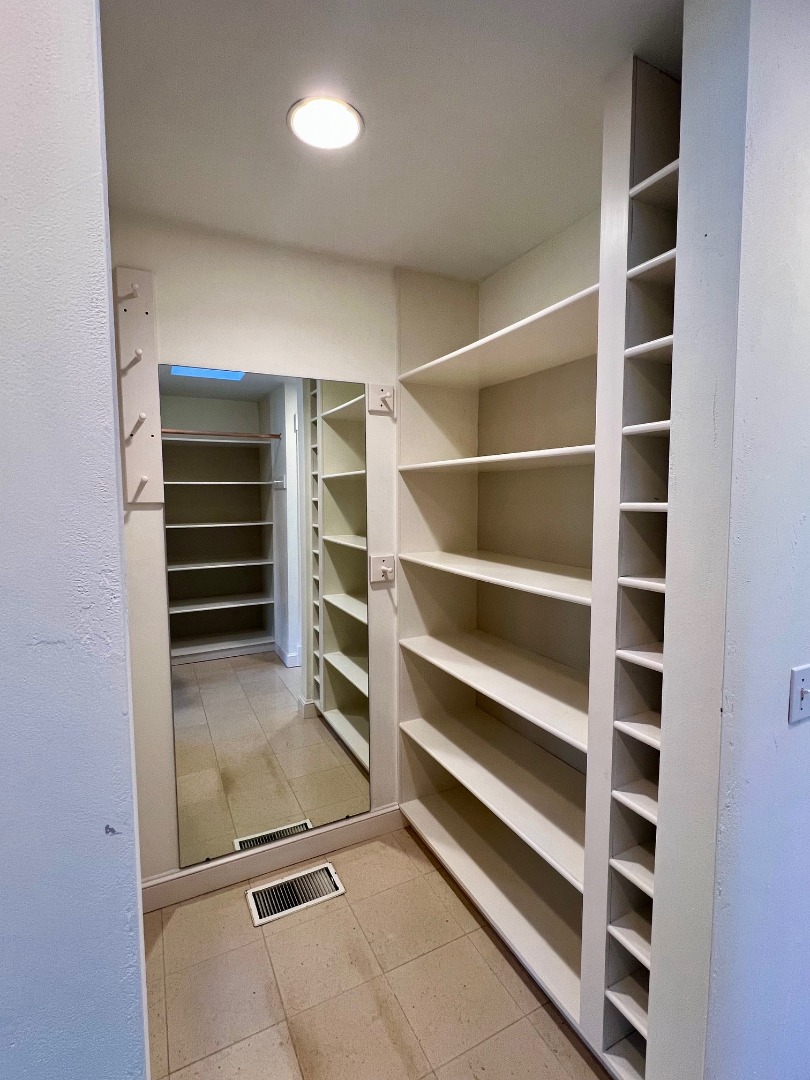 300 N Road Chilmark, MA 02535 - Photo 14 of 39 a view of an empty room with a walk in closet