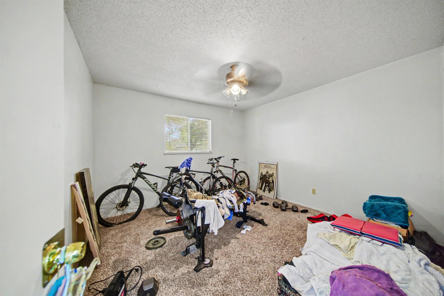 1533 West Rumble Road Modesto, CA 95350 - Photo 58 of 71 Gallery Image 58