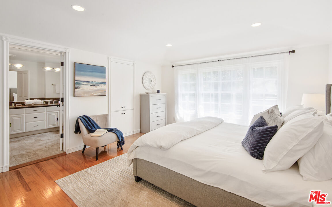 379 Fowling Street Playa del Rey, CA 90293 - Photo 19 of 37 Gallery Image 19