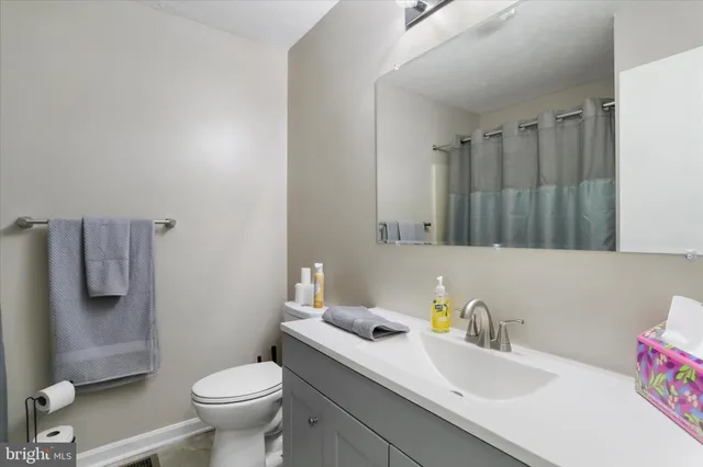 $299,000 | 151 Farm Pond Lane, Martinsburg, WV 25404