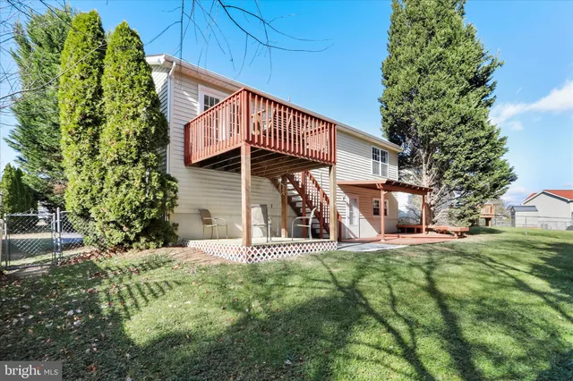 $299,000 | 151 Farm Pond Lane, Martinsburg, WV 25404