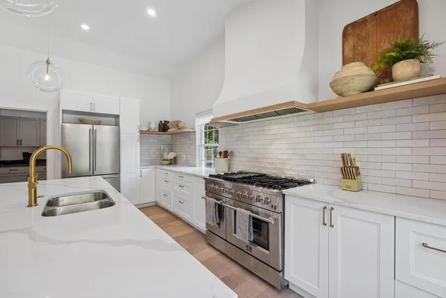 $595,000 | 1451 Woodview Lane, Charleston, SC 29412