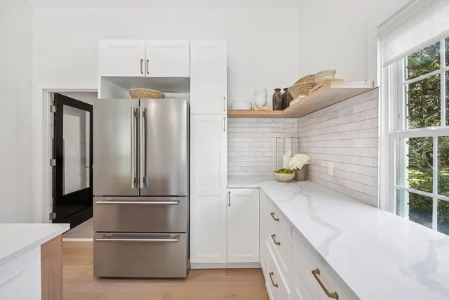 $595,000 | 1451 Woodview Lane, Charleston, SC 29412