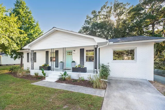 $595,000 | 1451 Woodview Lane, Charleston, SC 29412