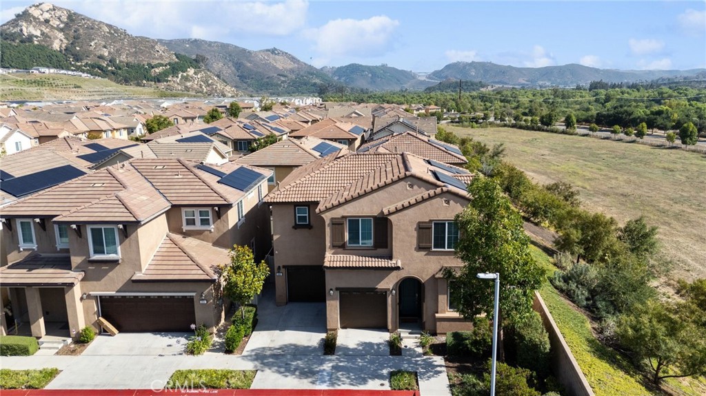 205 Windsor Grey Way Fallbrook, CA 92028 - Photo 33 of 43 Fantastic Location