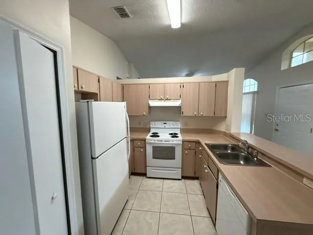 $1,775 | 2362 Harbor Town Drive, Kissimmee, FL 34744