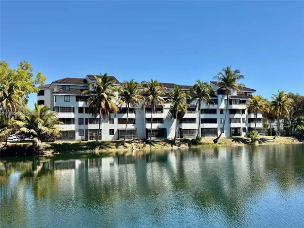 $2,250 | 8335 Southwest 152nd Avenue, Unit B408, Miami, FL 33193