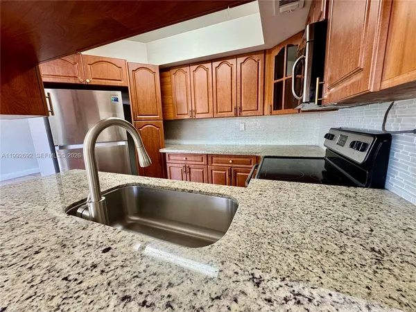 $2,250 | 8335 Southwest 152nd Avenue, Unit B408, Miami, FL 33193