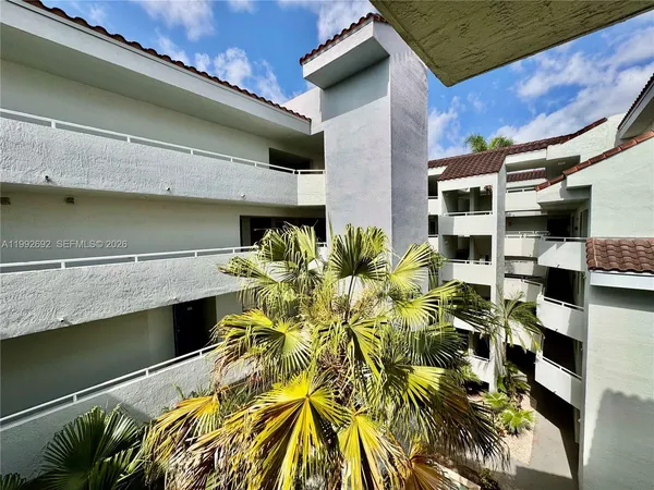 $2,250 | 8335 Southwest 152nd Avenue, Unit B408, Miami, FL 33193