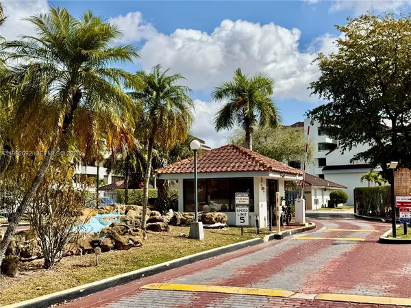 $2,250 | 8335 Southwest 152nd Avenue, Unit B408, Miami, FL 33193