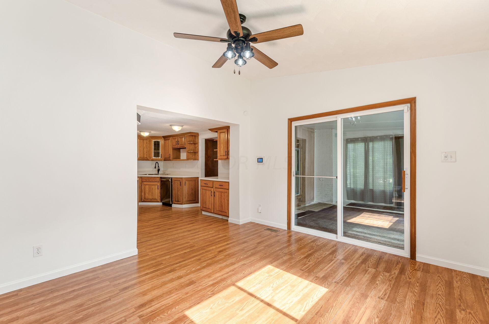 7157 Clark State Road, Unit 7 Blacklick, OH 43004 - Photo 15 of 33 018_Rd Blacklick OH 43004 USA