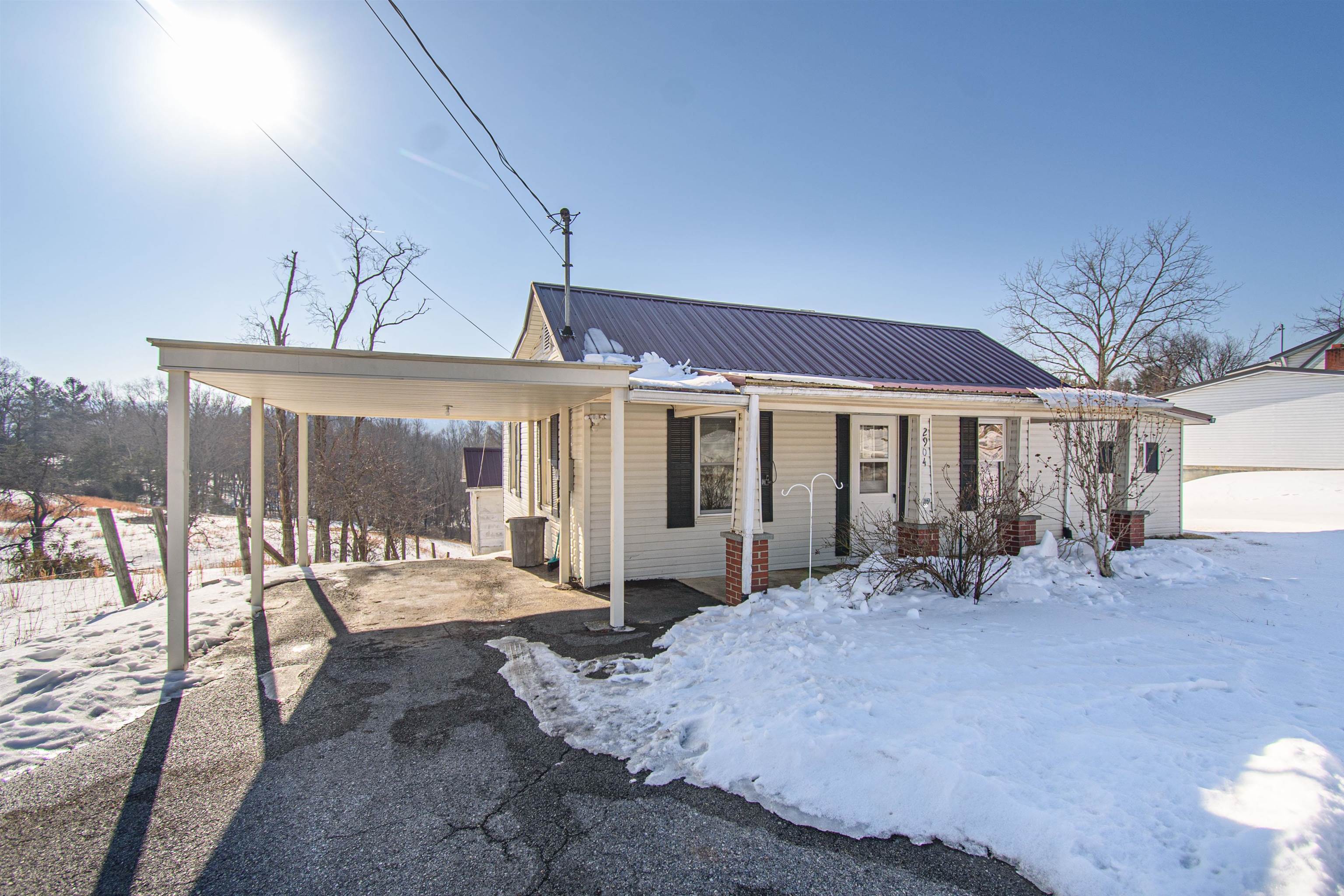 2904 Mt Olivet Road Pulaski, VA 24301 - Photo 1 of 42 Gallery Image 1