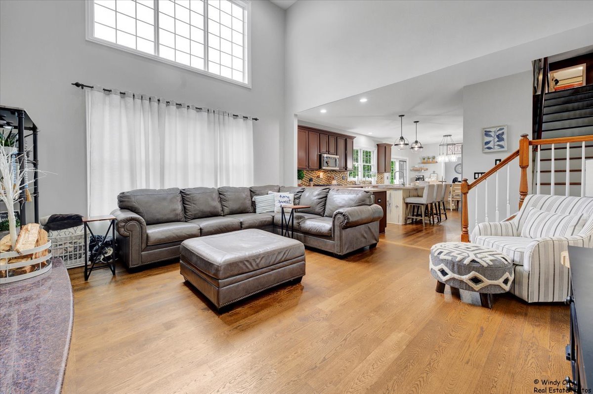 1880 Crofton Drive Algonquin, IL 60102 - Photo 14 of 44 a living room with furniture and a window