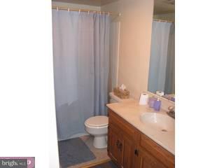 124 Bancroft Road Lansdale, PA 19446 - Photo 5 of 6 Gallery Image 5