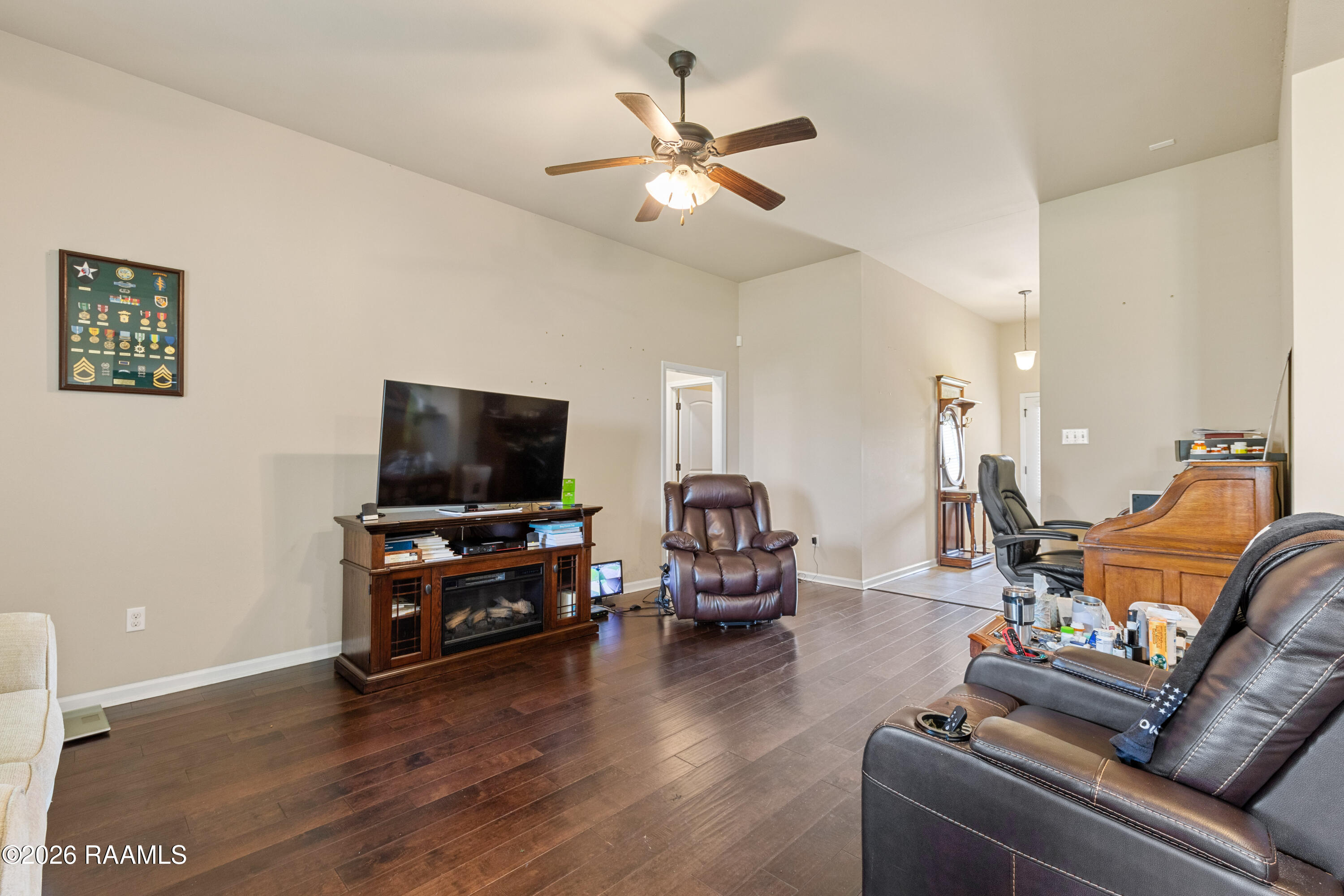 107 Green Mountain Ridge Street Youngsville, LA 70592 - Photo 6 of 25 Side View