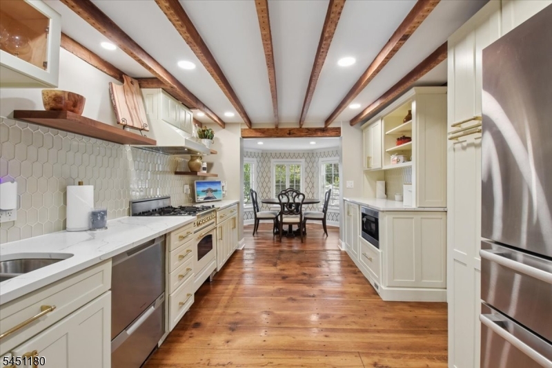 347 Drakestown Road Long Valley, NJ 07853 - Photo 14 of 49 Gallery Image 14