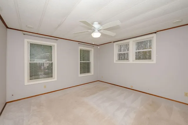 $199,000 | 5 Bermuda Lane, Rochester, NH 03867