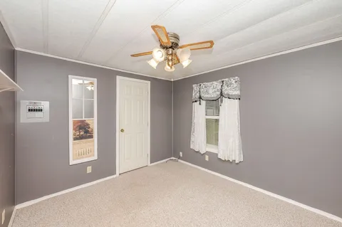 $199,000 | 5 Bermuda Lane, Rochester, NH 03867